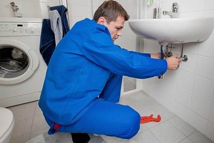 Установка подвесной раковины, умывальника, мойки